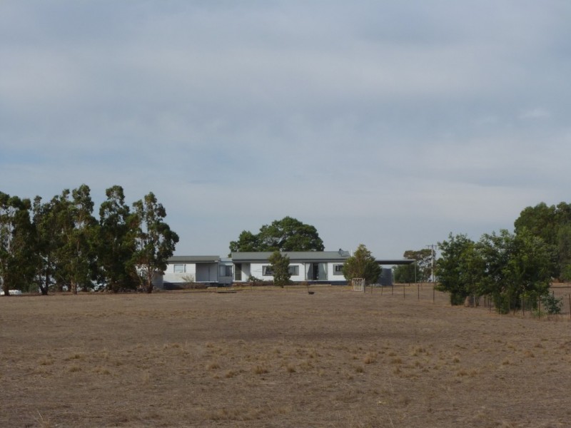 163 Cobys Creek Road, Great Western VIC 3374