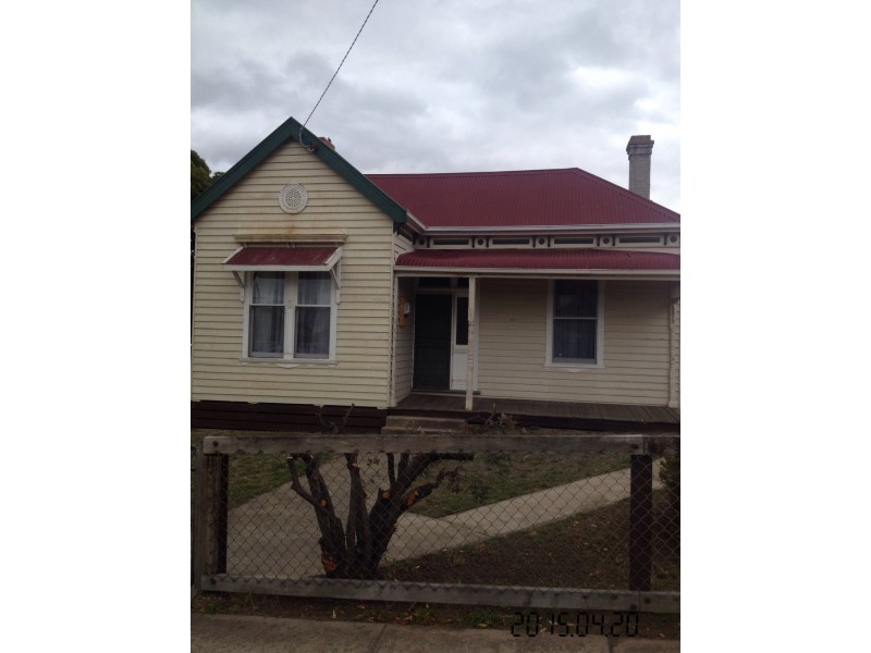 41 Queen Street, Ararat VIC 3377