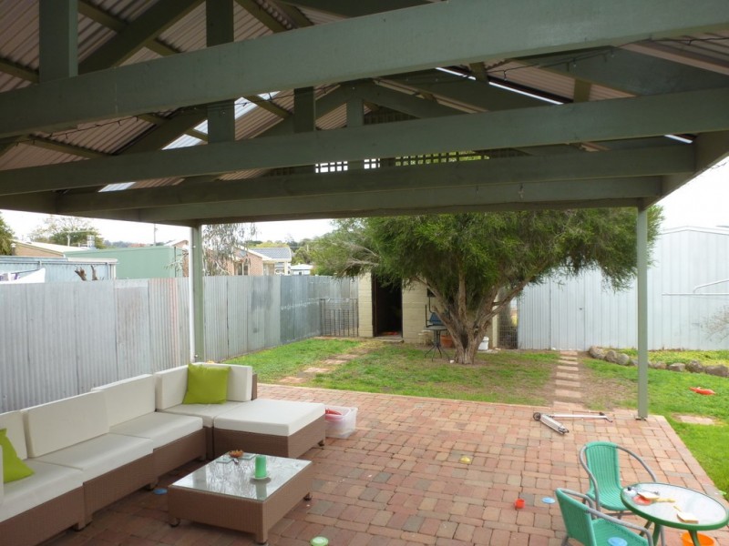 7 Queens Avenue, Ararat VIC 3377