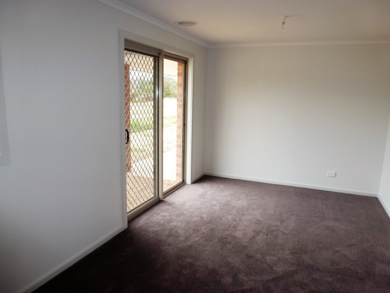 100 Stephenson Street, Great Western VIC 3374