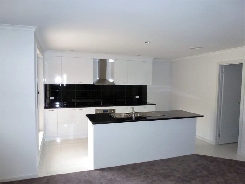 100 Stephenson Street, Great Western VIC 3374