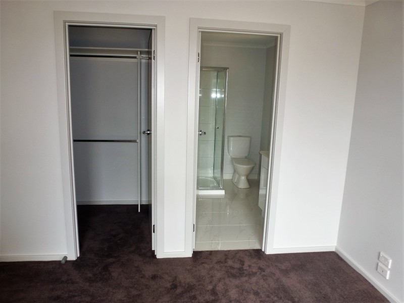 100 Stephenson Street, Great Western VIC 3374