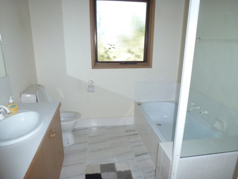 9 Vanstan Street, Ararat VIC 3377