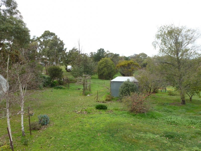 31 Port Fairy Road, Ararat VIC 3377