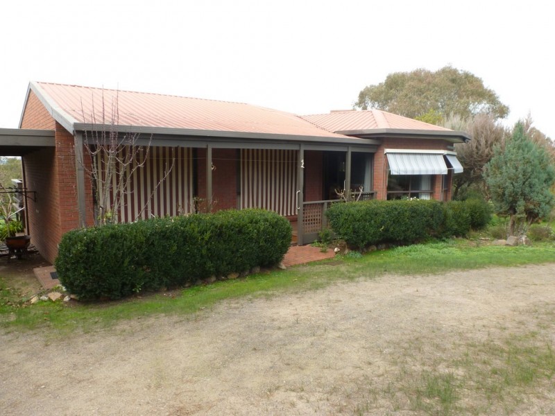 31 Port Fairy Road, Ararat VIC 3377