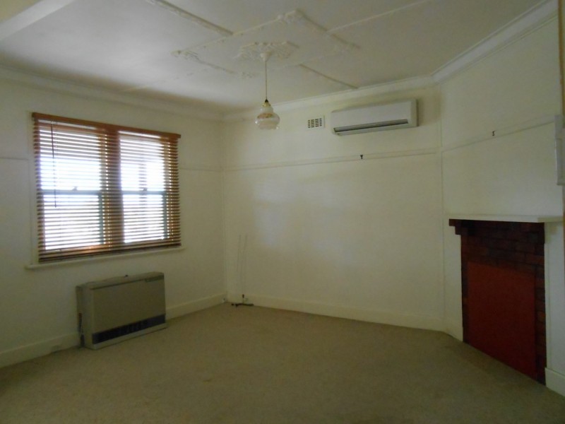 17 Henderson Street, Ararat VIC 3377