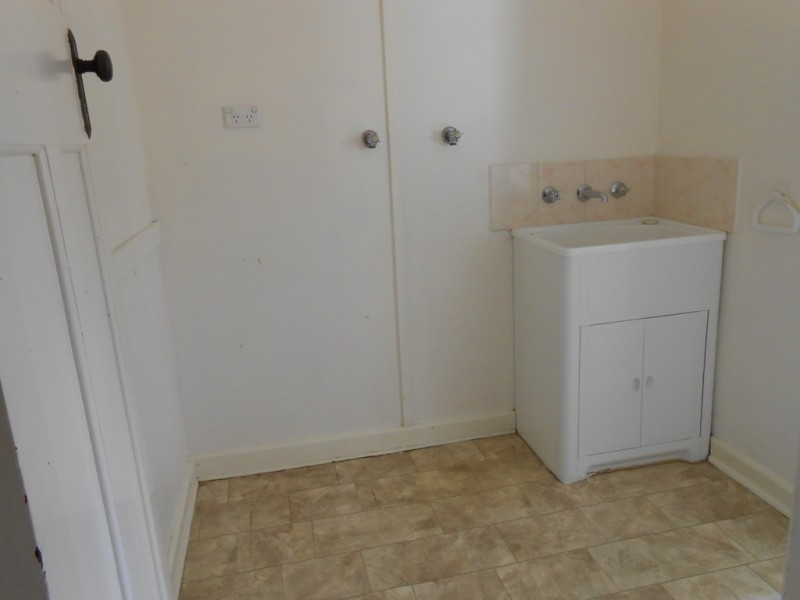 17 Henderson Street, Ararat VIC 3377