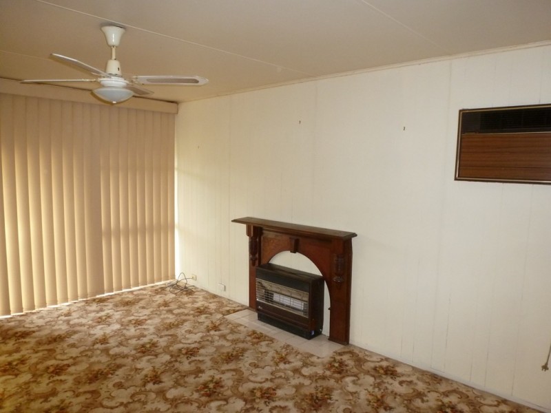 18 Marx Crescent, Ararat VIC 3377