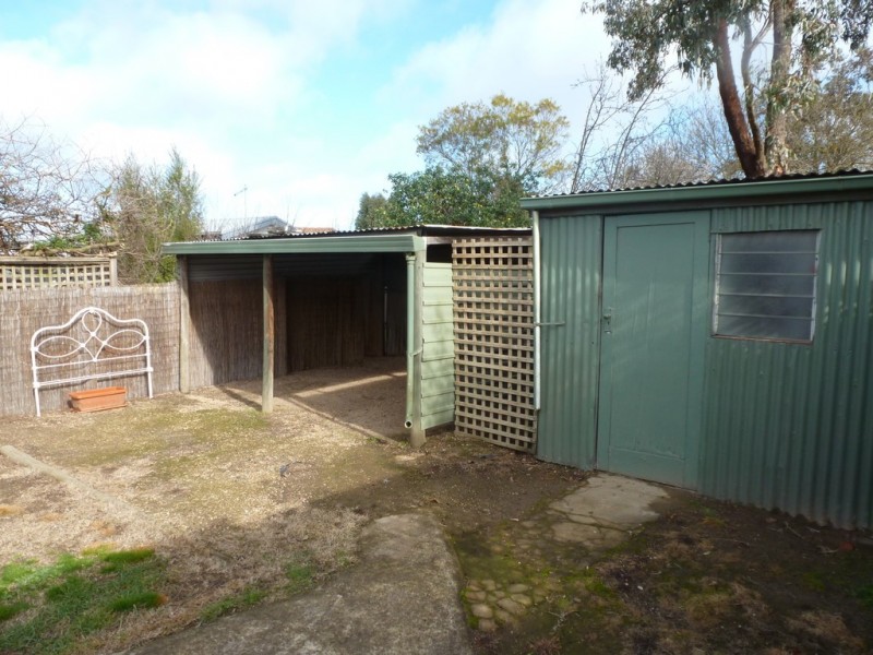 18 Marx Crescent, Ararat VIC 3377