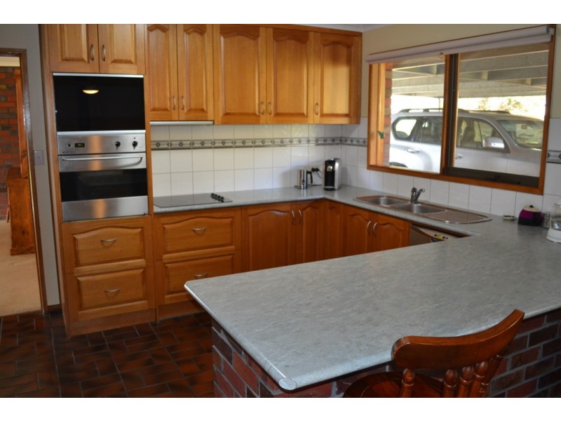 8923 Mortlake-Ararat Road, Ararat VIC 3377