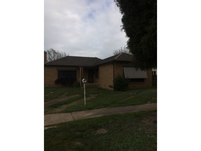 5 Smith Street, Ararat VIC 3377