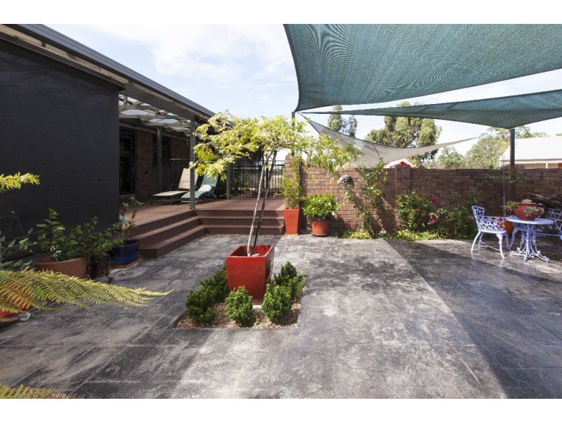 74 Tatyoon Road, Ararat VIC 3377