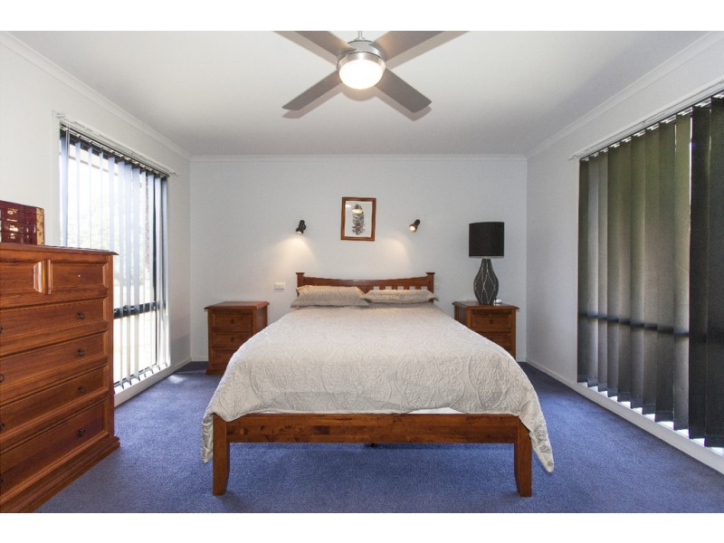 74 Tatyoon Road, Ararat VIC 3377