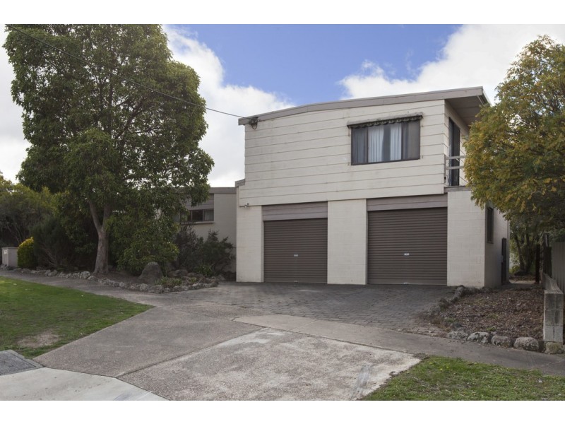 21 Ford Street, Ararat VIC 3377