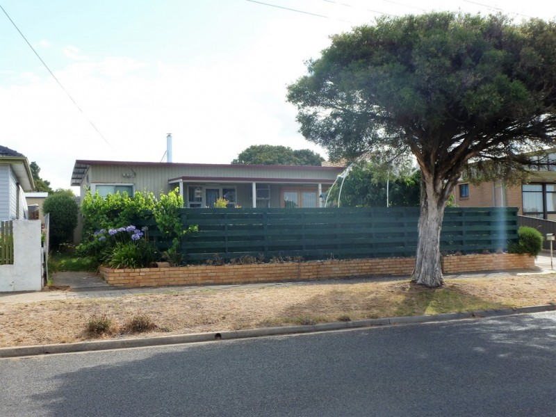 53 Banfield Street, Ararat VIC 3377