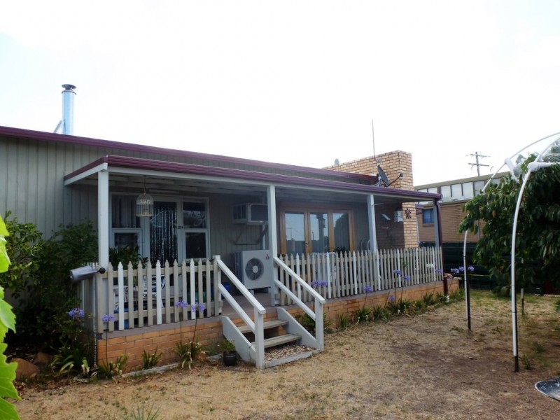 53 Banfield Street, Ararat VIC 3377