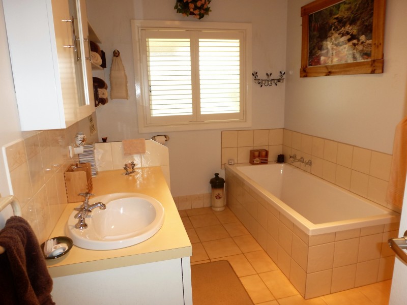 53 Banfield Street, Ararat VIC 3377