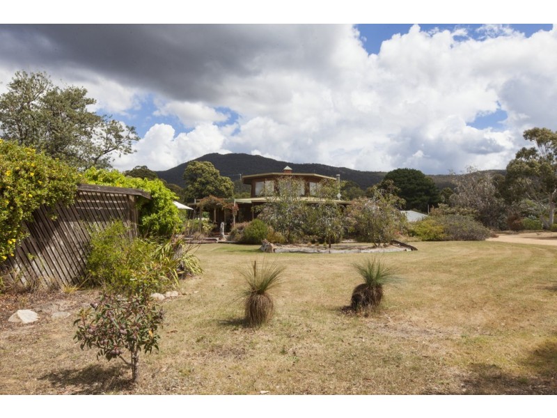 39 Wildflower Drive, Pomonal VIC 3381