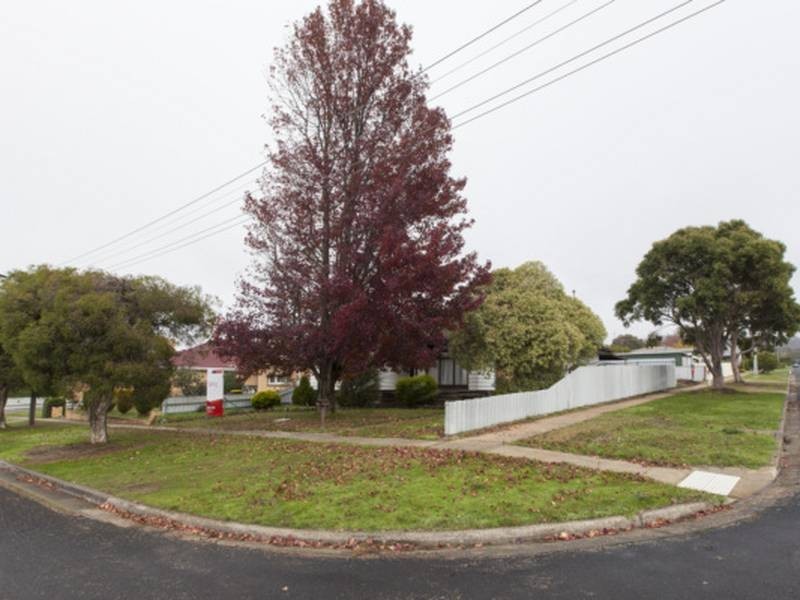 19 Speed Street, Ararat VIC 3377