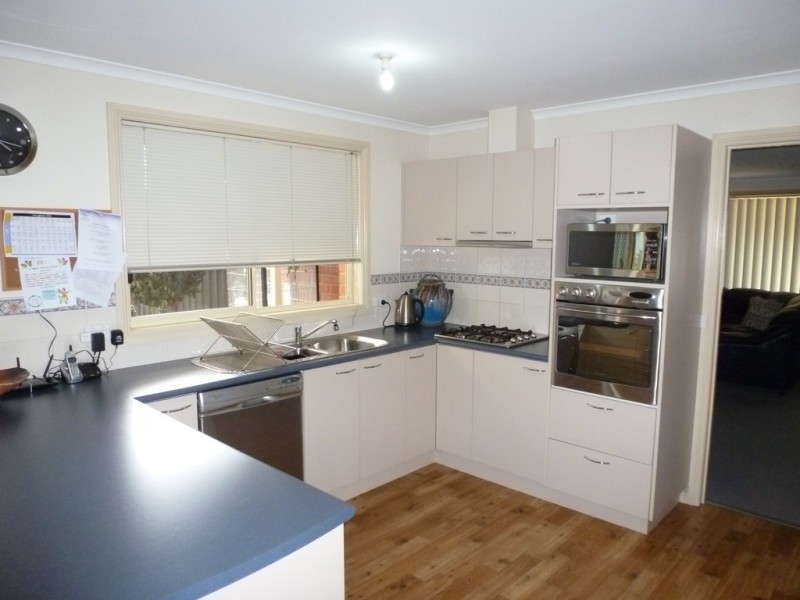 13 MacLean Street, Ararat VIC 3377