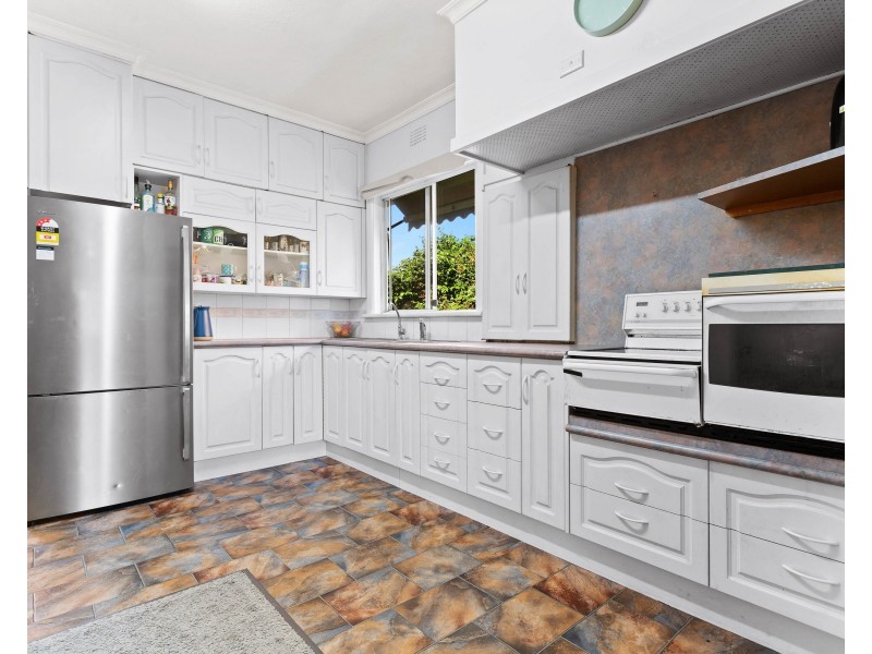 4 Wilson Street, Ararat VIC 3377