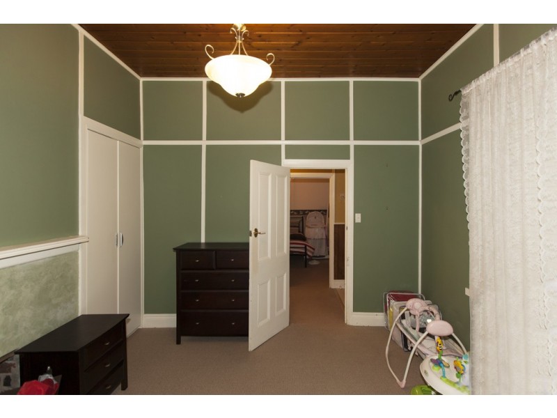 17 Elizabeth Street, Ararat VIC 3377