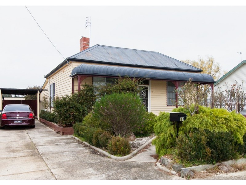 17 Elizabeth Street, Ararat VIC 3377