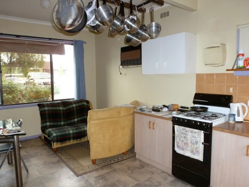 38 McGibbony Street, Ararat VIC 3377