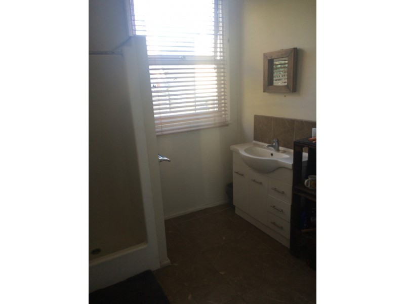 76 Queen Street, Ararat VIC 3377