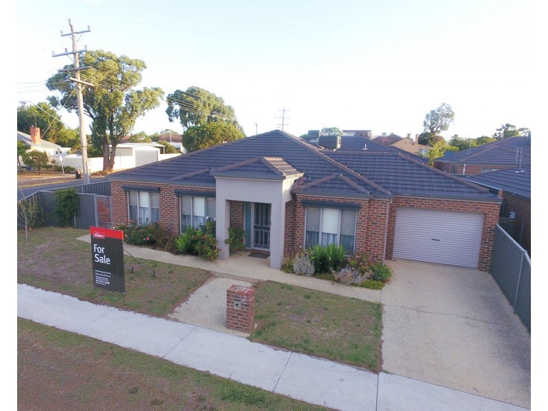 2A Kneebone Street, Ararat VIC 3377