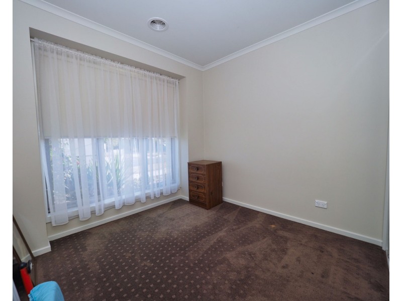 2A Kneebone Street, Ararat VIC 3377