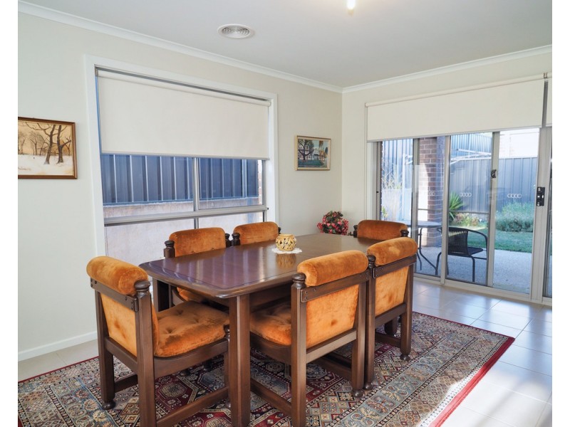 2A Kneebone Street, Ararat VIC 3377