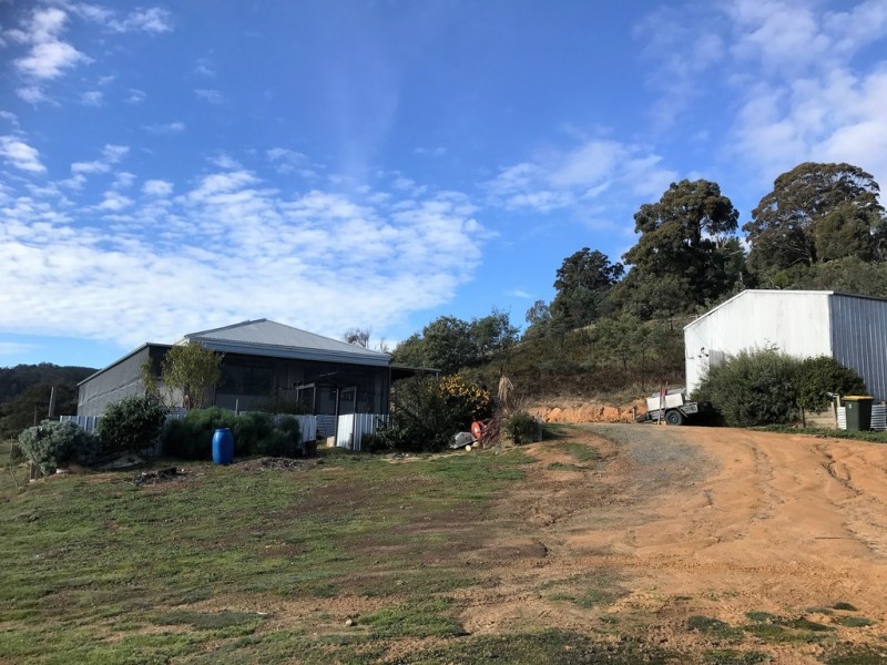 27 Efour Road, Raglan VIC 3373