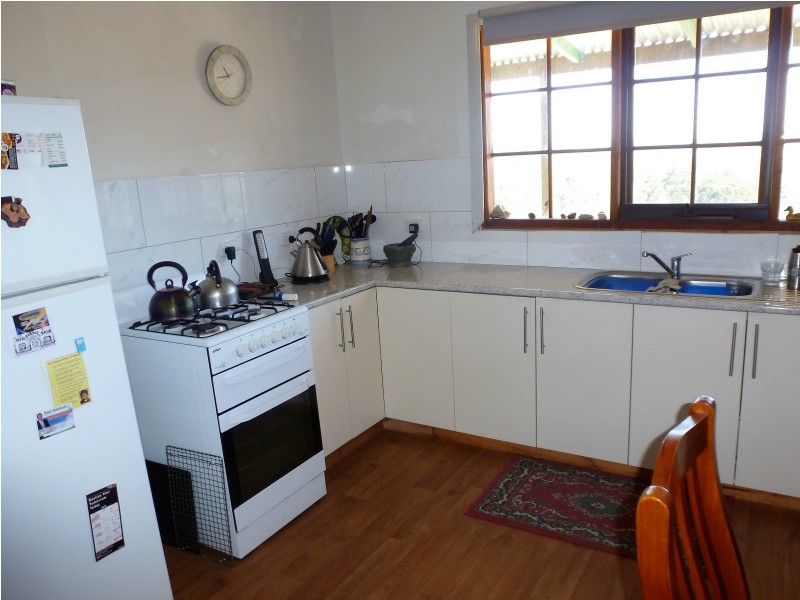 27 Efour Road, Raglan VIC 3373