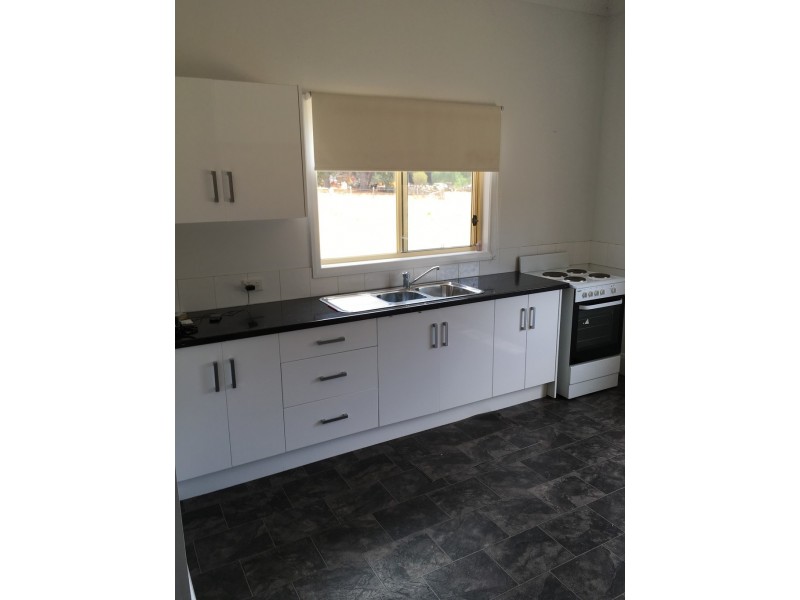 1377 Ararat Halls Gap Road, Moyston VIC 3377