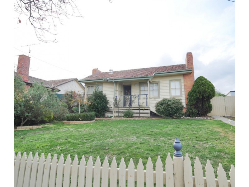 17 Wilmot Street, Ararat VIC 3377