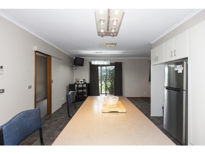 17 Kneebone Street, Ararat VIC 3377