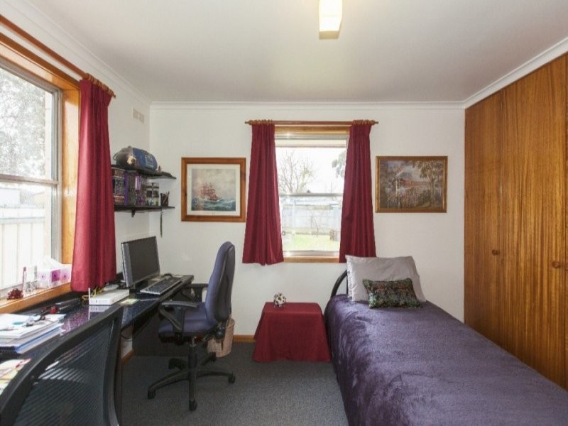 5 Best Street, Ararat VIC 3377