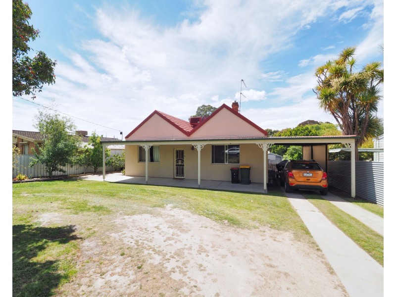14 Queen Street, Ararat VIC 3377