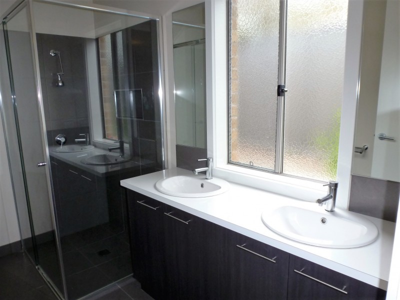 83 Banfield Street, Ararat VIC 3377