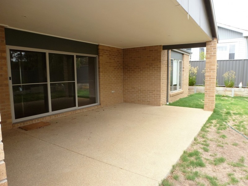 83 Banfield Street, Ararat VIC 3377