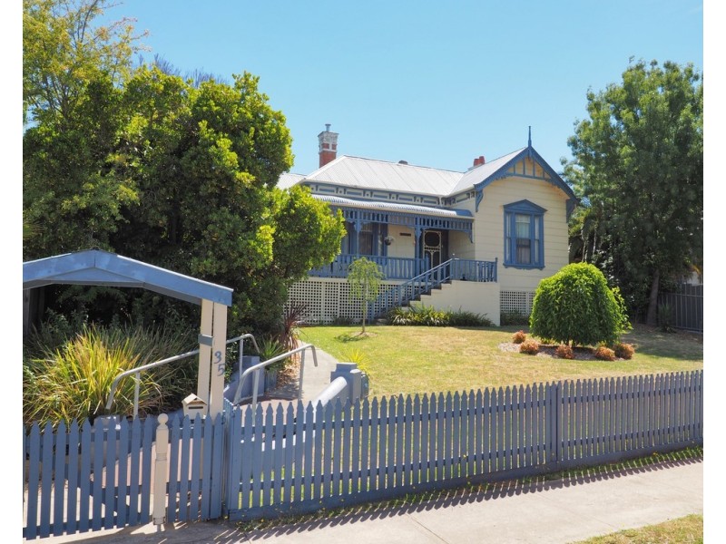 35 Lambert Street, Ararat VIC 3377