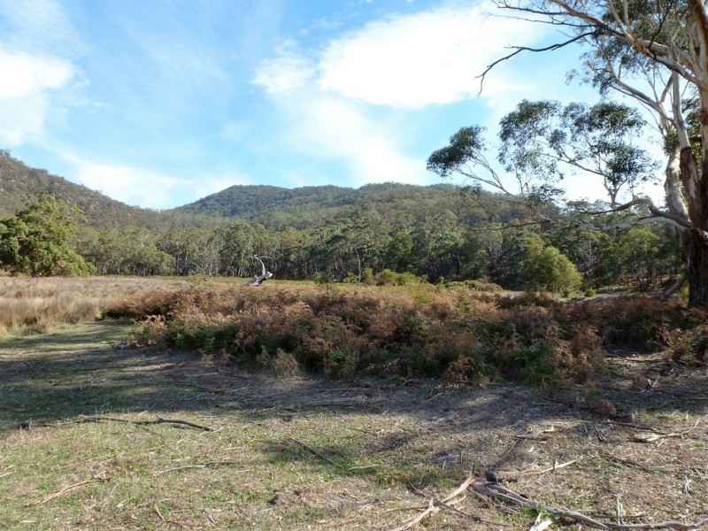 Lot 1 Bank Road, Warrak VIC 3377