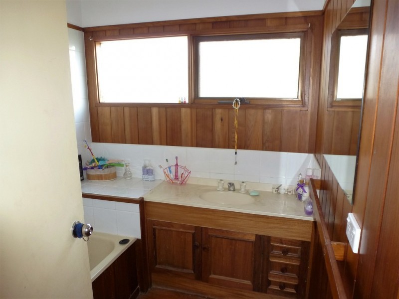 15 Grano Street, Ararat VIC 3377