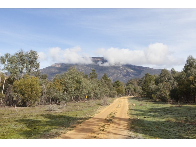 59 Pierbox Lane, Moyston VIC 3377