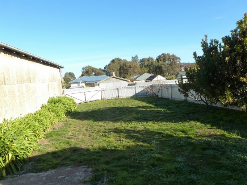 40 Rundell Street, Ararat VIC 3377