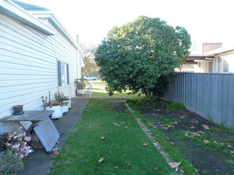 40 Rundell Street, Ararat VIC 3377