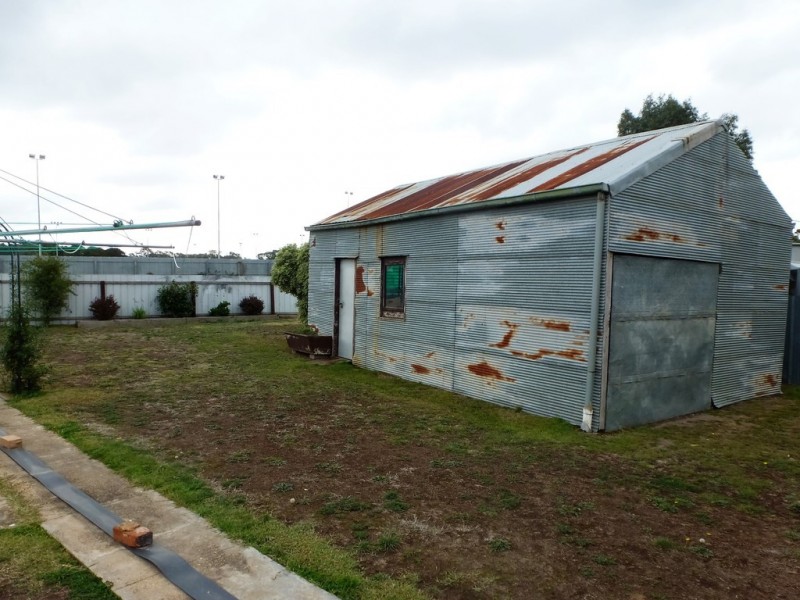 85 Campbell Street, Ararat VIC 3377