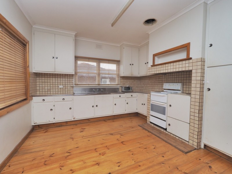 31 High Street West, Ararat VIC 3377