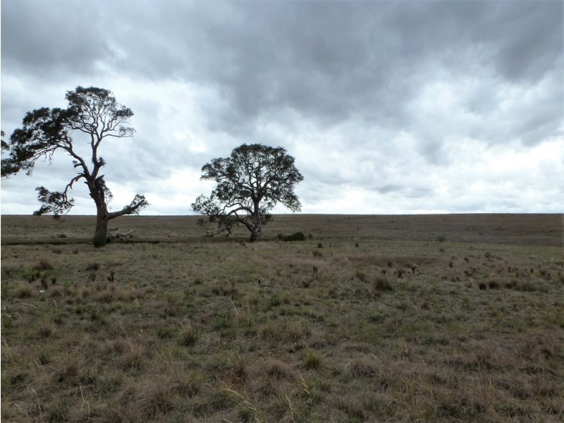 Lots 1 and 2 Old Geelong Road, Ararat VIC 3377